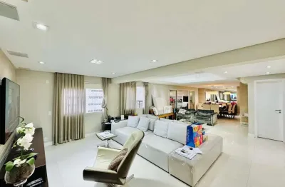 Apartamento com 2 quartos para alugar na Rua Juquis, 204, Moema, São Paulo por R$ 18.950