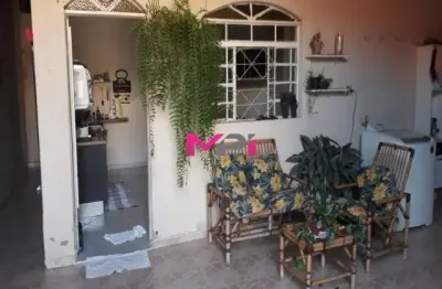 Casa a venda no bairro engordadouro - jundiaí/sp. 280 metros de área construida e 630 metros de terreno.