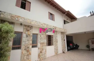 Casa com 3 quartos à venda no Jardim Trevo, Jundiaí 