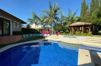 Casa em condomínio fechado com 4 quartos à venda na Serra Azul, Itupeva 