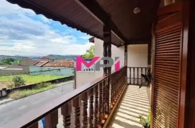 Casa grande com quintal, piscina, churrasqueira e pomar  - varzea paulista