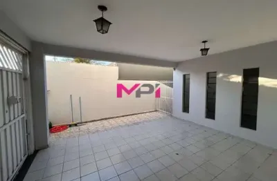 Casa à venda vila galvão - jundiaí/sp  terreno de 151,60m²  - área construída de 196m²  - três pavimentos