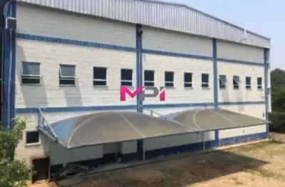 Galpao a venda com mais duas casas construidas no bairro pinhal em cabreuva-sp