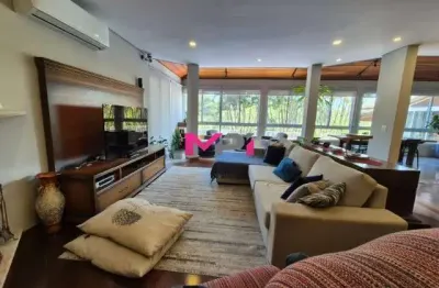 Casa sobrado no condomínio serra dos cristais - cajamar/sp.