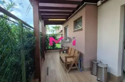 Apartamento de 2 quartos à venda em Jundiaí-SP, bairro Cidade Nova: 2 salas, 1 banheiro, 1 vaga, 48m². Venha conferir!