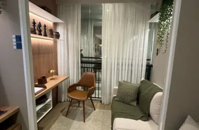 Belo apartamento com 2 quartos varanda e suíte na região do brás