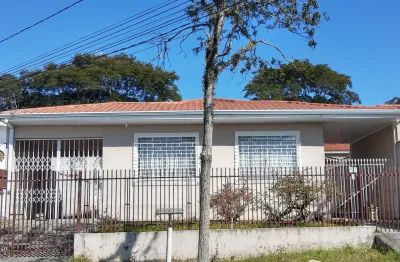 Casa baixa residencial - comercial. muito bem localizada com 4 quartos