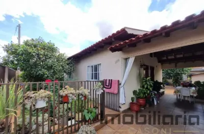 Casa com 2 quartos à venda na Rua Luiz Calsavara, Parque Residencial Ana Rosa, Cambé