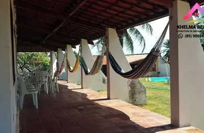 Vendo casa com terreno de 3.300m² na praia do presídio