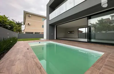 Casa com 3 quartos à venda na rua das seringueiras, 729, praia de palmas, governador celso ramos por r$ 2.890.000