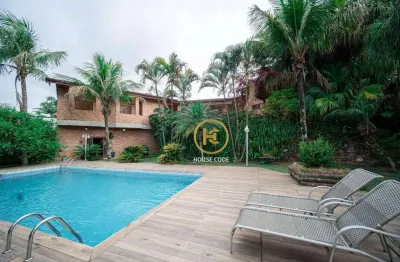 Casa na Granja Viana de 4 Quartos  por R$ 2.750.000,00  - Granja Viana - Cotia/SP