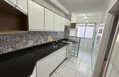 Apartamento com 2 quartos, cozinha planejada no cond bem viver