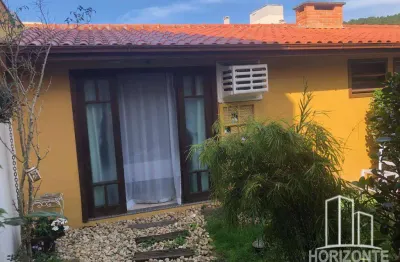 Casa com 3 dormitórios à venda, 126 m² por r$ 1.800.000,00 - canasvieiras - florianópolis/sc
