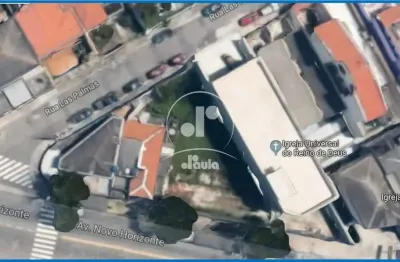 Terreno à venda na Avenida Novo Horizonte, 660, Vila Sacadura Cabral, Santo André