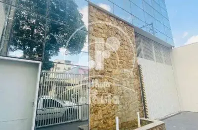 Barracão / Galpão / Depósito à venda na Rua Lauro Muller, 115, Vila Palmares, Santo André
