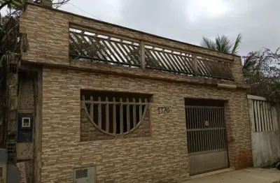 Casa / mini chacrinha pedro de toledo bairro três barra/próximo pesqueiro do português