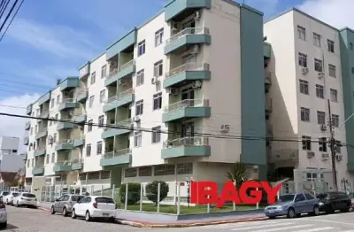 Excelente apartamento 3 dormitório(s) em canto - florianópolis
