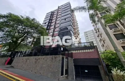 Excelente Apartamento 3 dormitório(s) em Centro - Florianópolis