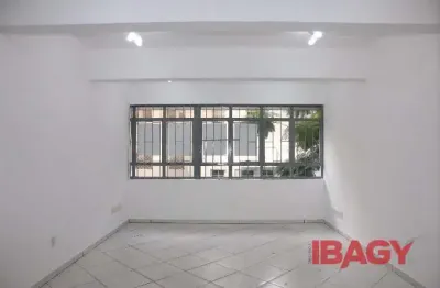 Ponto comercial para alugar na Rua Trajano, 168, Centro, Florianópolis