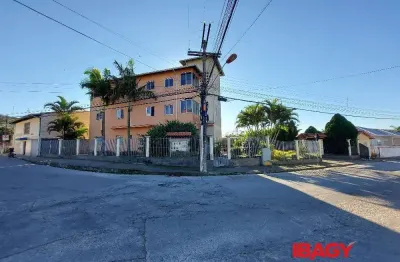 Excelente Apartamento 2 dormitório(s) em São Luiz - São José
