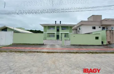Excelente apartamento 2 dormitório(s) em caminho novo - palhoça