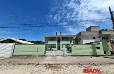 Excelente apartamento 2 dormitório(s) em caminho novo - palhoça