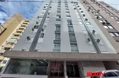 Excelente apartamento 2 dormitório(s) em centro - florianópolis