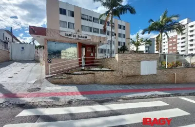 Excelente apartamento 2 dormitório(s) em estreito - florianópolis