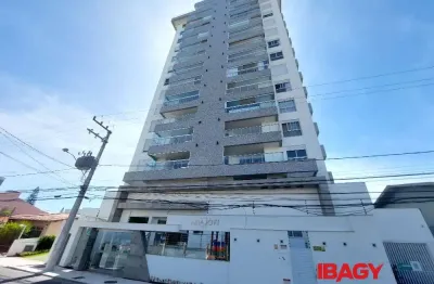 Excelente apartamento 3 dormitório(s) em barreiros - são josé