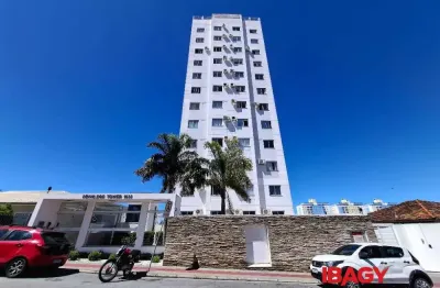 Apartamento com 2 quartos para alugar na Rua Elis Regina, 1635, Areias, São José