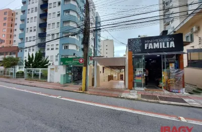 Casa com 3 quartos para alugar na Rua Duarte Schutel, 174, Centro, Florianópolis