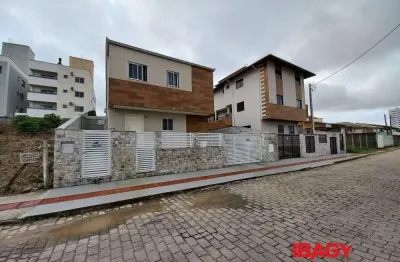 Apartamento com 1 quarto para alugar na Rua Maria de Lurdes Vieira de Oliveira, 16, Areias, São José
