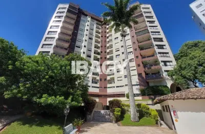 Excelente Apartamento 4 dormitório(s) em Agronômica - Florianópolis