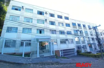 Excelente apartamento 3 dormitório(s) em trindade - florianópolis