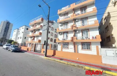 Excelente Apartamento 1 dormitório(s) em Kobrasol - São José