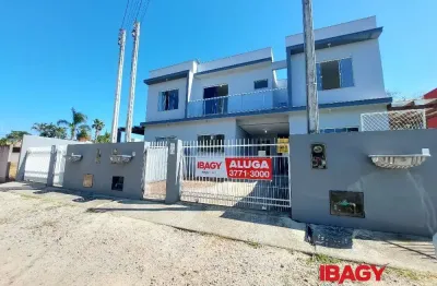 Excelente casa 3 dormitório(s) em campeche - florianópolis
