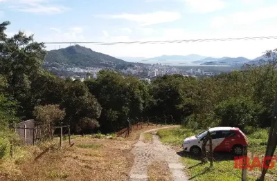 Terreno comercial para alugar na Rua Vereador Frederico Veras, 00, Pantanal, Florianópolis