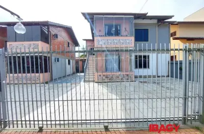 Excelente apartamento 1 dormitório(s) em cachoeira do bom jesus - florianópolis