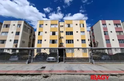 Apartamento com 2 quartos para alugar na Rua Jamily Elias, 60, Roçado, São José