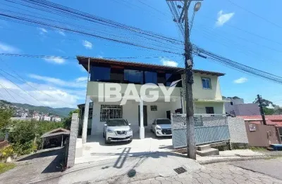 Excelente casa 1 dormitório(s) em saco grande - florianópolis