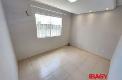 Excelente apartamento 2 dormitório(s) em pachecos - palhoça