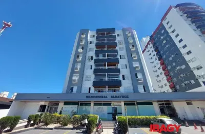 Excelente apartamento 2 dormitório(s) em centro - palhoça