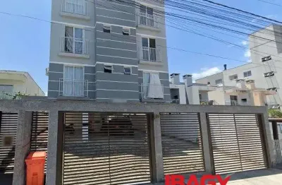 Apartamento com 2 quartos para alugar na Rua Francesco Botticini, 129, Aririu, Palhoça