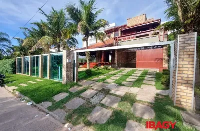 Excelente casa 4 dormitório(s) em ingleses do rio vermelho - florianópolis