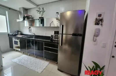 Excelente Apartamento 2 dormitório(s) em Agronômica - Florianópolis