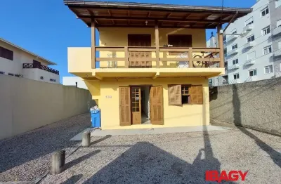 Excelente apartamento 2 dormitório(s) em ingleses do rio vermelho - florianópolis