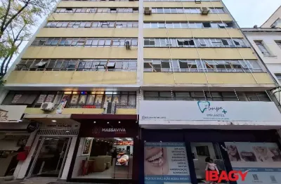Excelente apartamento 2 dormitório(s) em centro - florianópolis