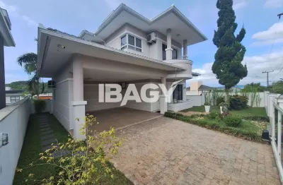 Casa com 4 quartos para alugar na Rua das Camélias, 718, Pedra Branca, Palhoça