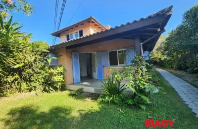 Excelente casa 1 dormitório(s) em rio tavares - florianópolis