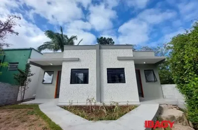 Excelente Casa 1 dormitório(s) em Trindade - Florianópolis